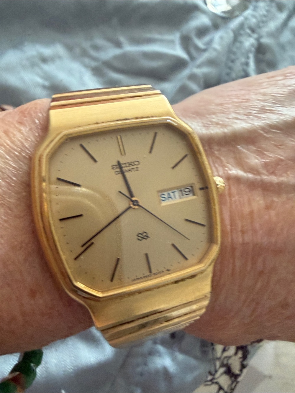 Seiko Gold Tone Day-Date Dress Watch